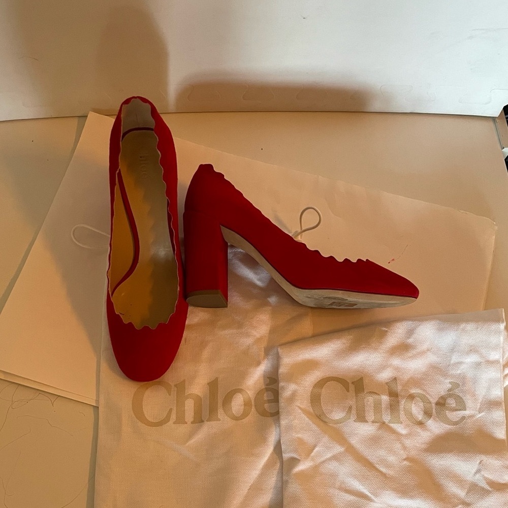 Chloé Lauren Suede Pumps,size 37